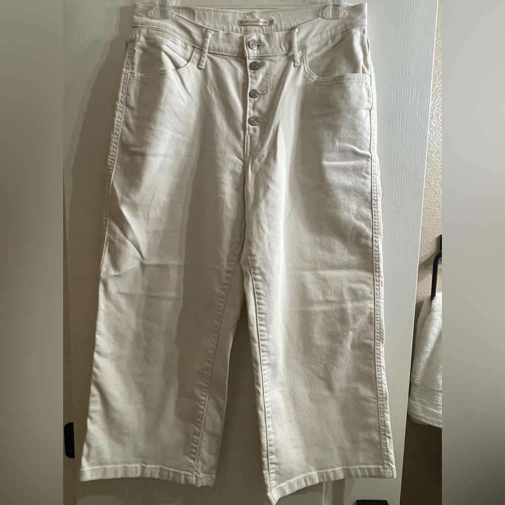 Levi's Off-White Cream Mile High Crop Button Fly Denim Jeans Size 31 Never Worn